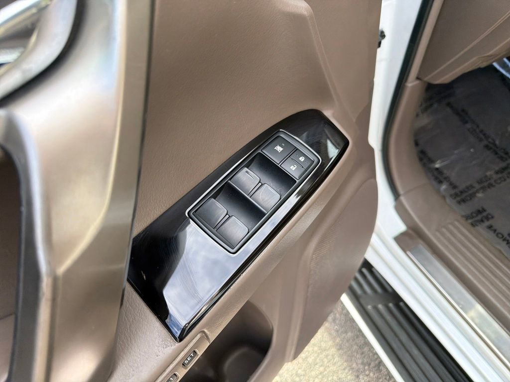 Used 2017 Lexus GX 460 image 14