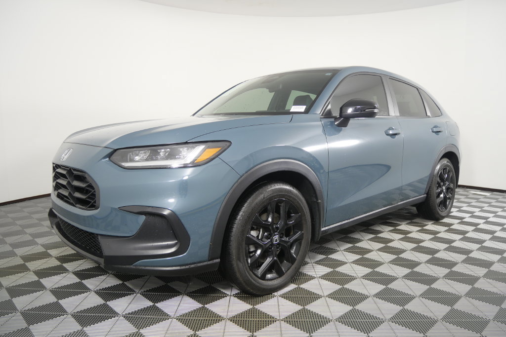 Used 2025 Honda HR-V Sport image 8