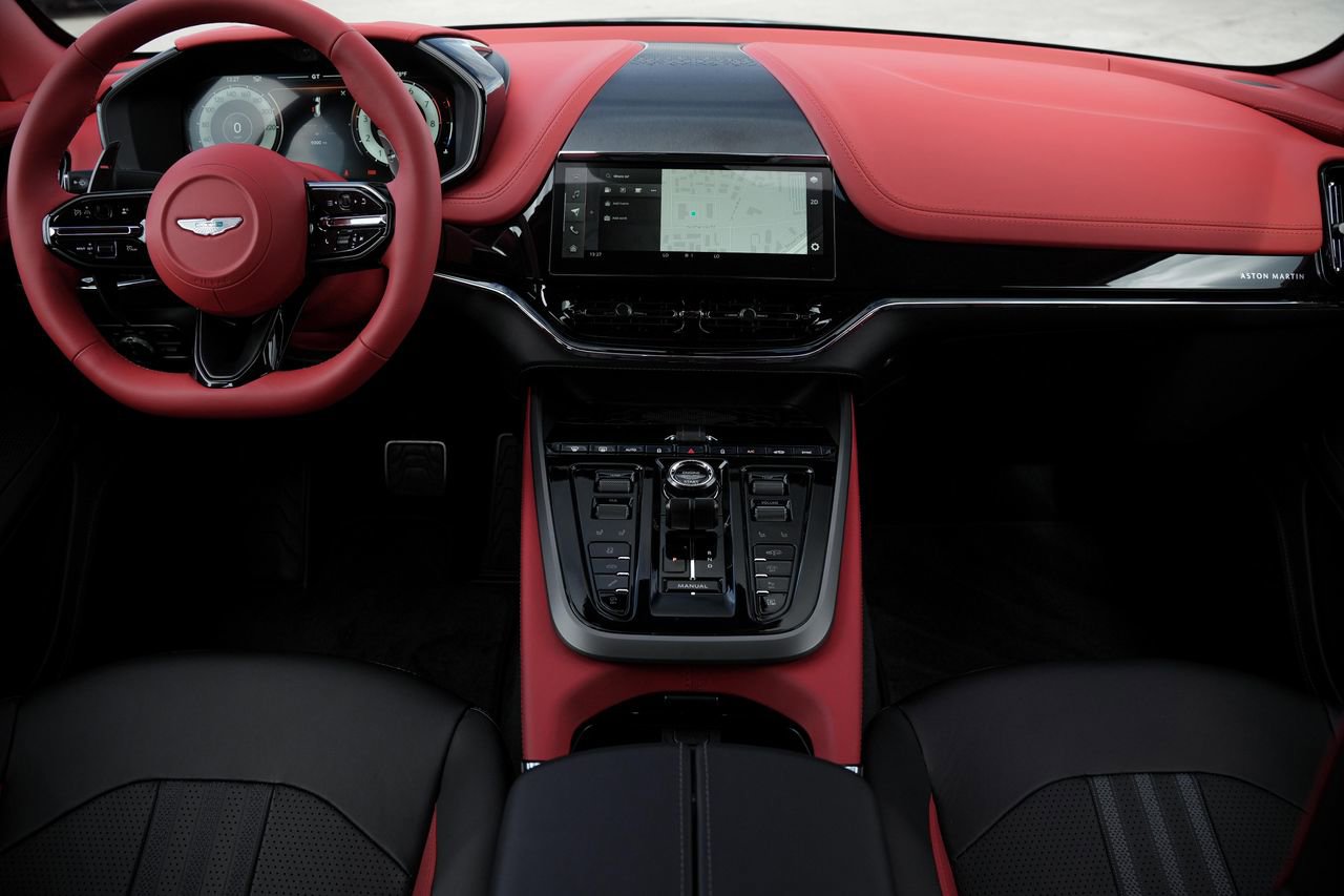 New 2026 Aston Martin DBX 707 image 28