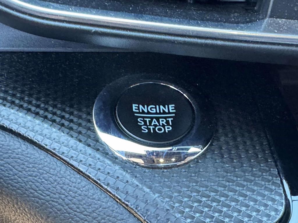 Certified 2023 Ford Explorer ST-Line w/ Class IV Trailer Tow Package image 8