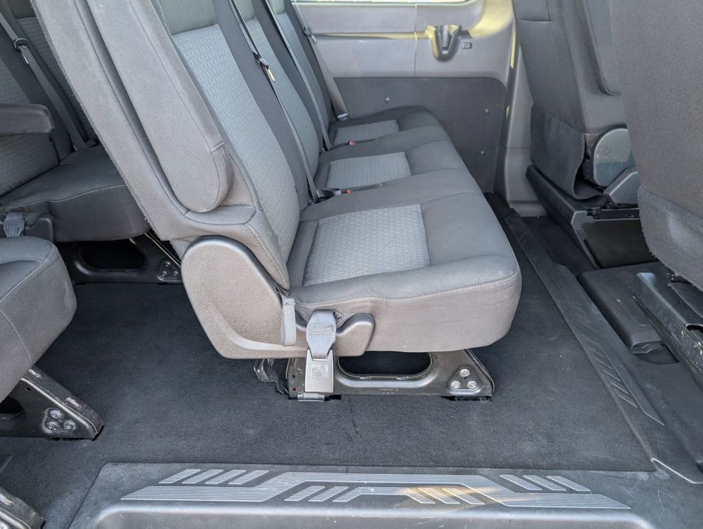 Used 2022 Ford Transit 350 XLT image 40