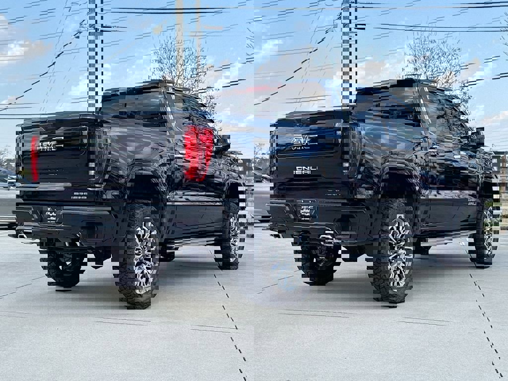 Used 2024 GMC Sierra 1500 Denali Ultimate image 8