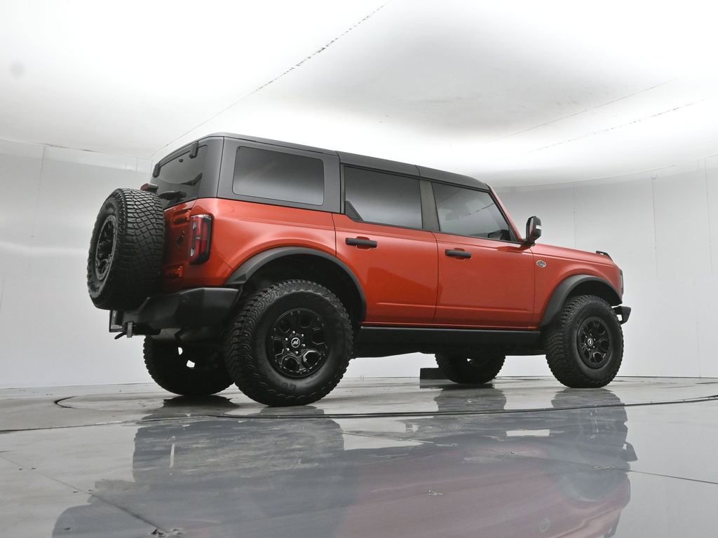 Used 2023 Ford Bronco Wildtrak image 49