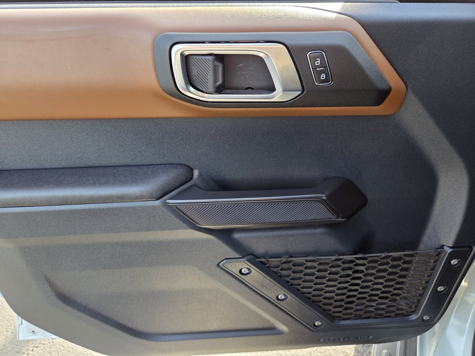 Certified 2024 Ford Bronco Outer Banks image 17