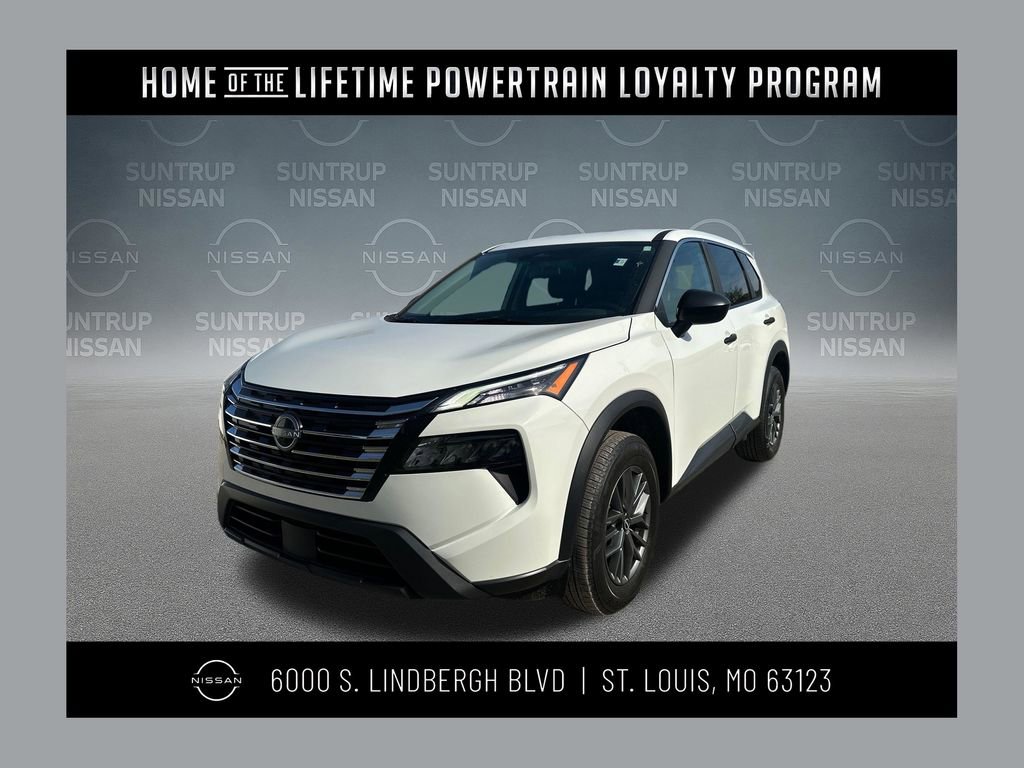 Used 2025 Nissan Rogue S FWD image 1