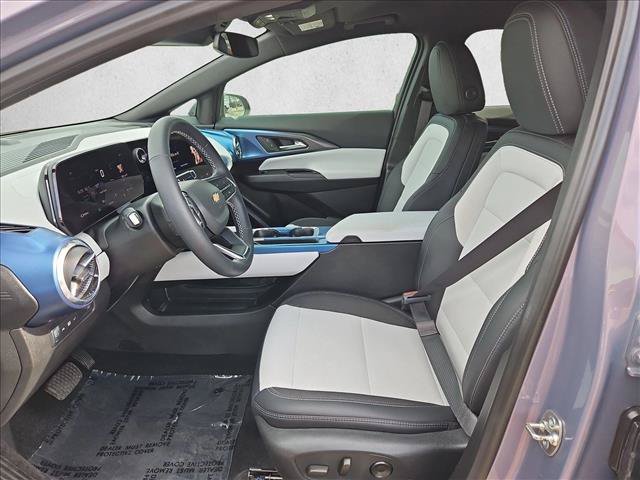 Used 2024 Chevrolet Equinox EV LT FWD image 22