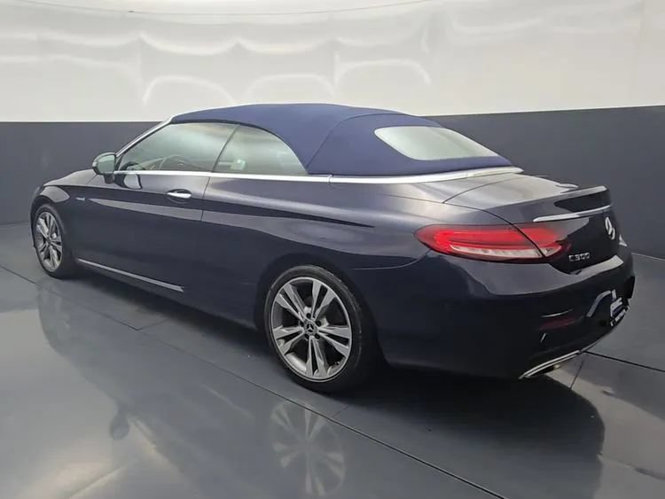Used 2019 Mercedes-Benz C 300 4MATIC Cabriolet image 5
