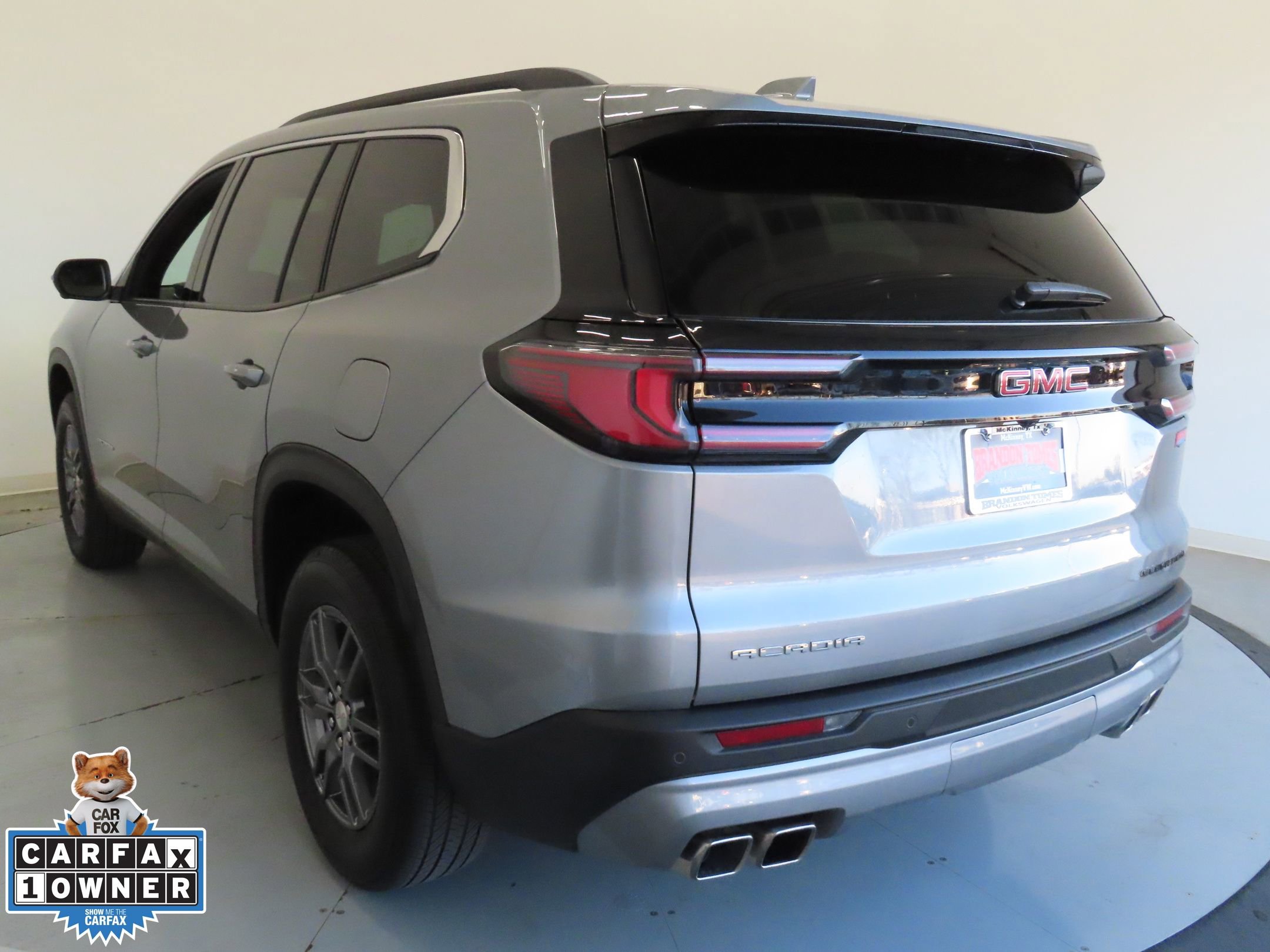 Used 2025 GMC Acadia Elevation image 7