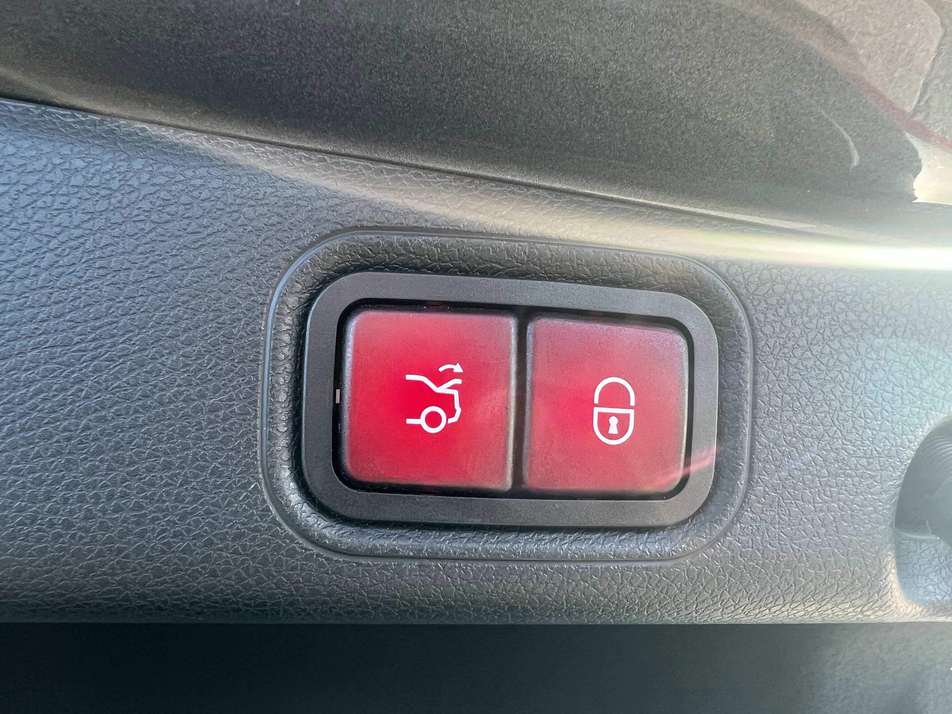 Used 2020 Mercedes-Benz E 350 E 350 image 37