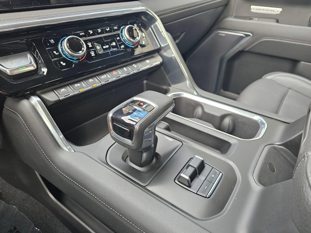 Used 2023 GMC Sierra 1500 Denali w/ Technology Package AWD/4WD image 66