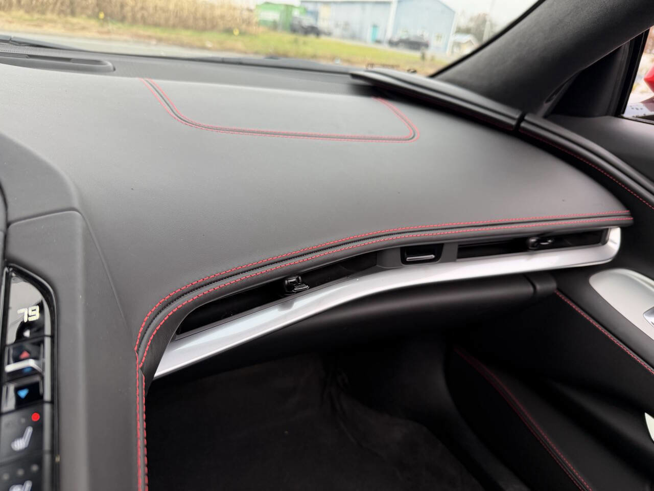 Used 2025 Chevrolet Corvette Stingray Premium Conv w/ Battery Protection Package RWD image 25