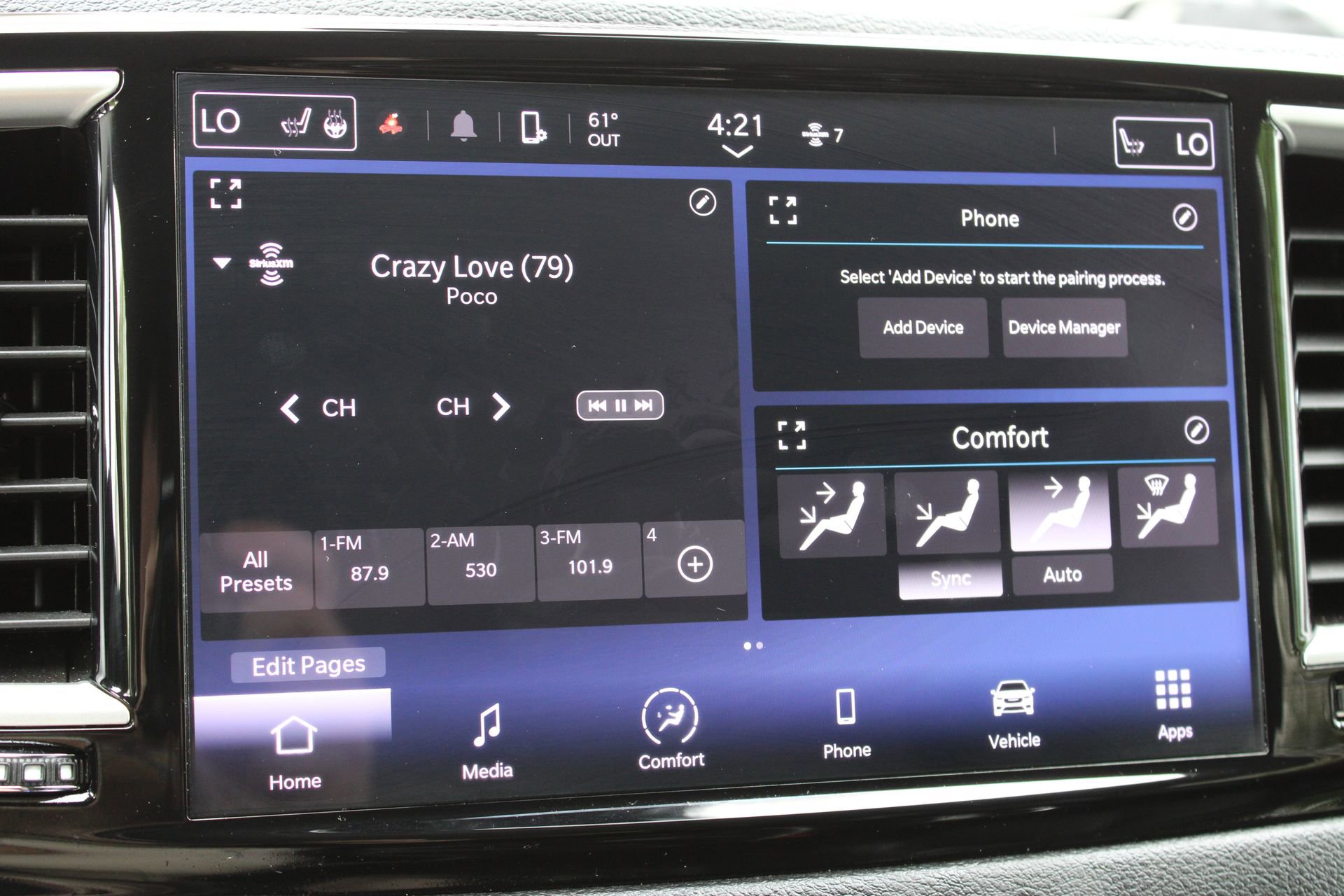 Used 2024 Chrysler Pacifica Touring-L FWD image 40