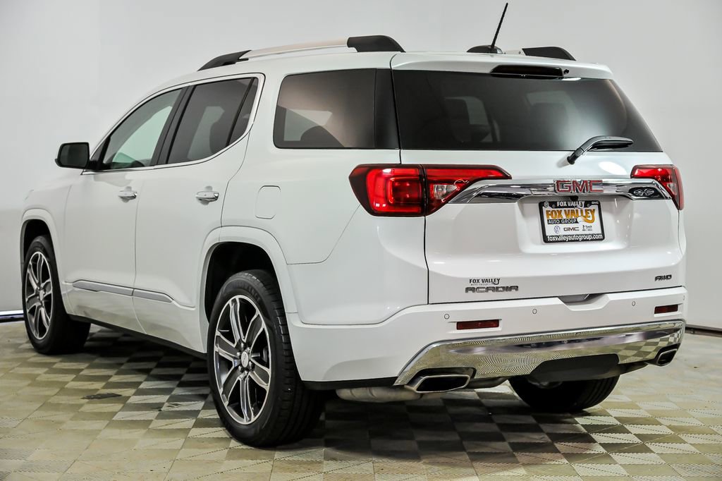 Used 2018 GMC Acadia Denali w/ Technology Package AWD/4WD image 6