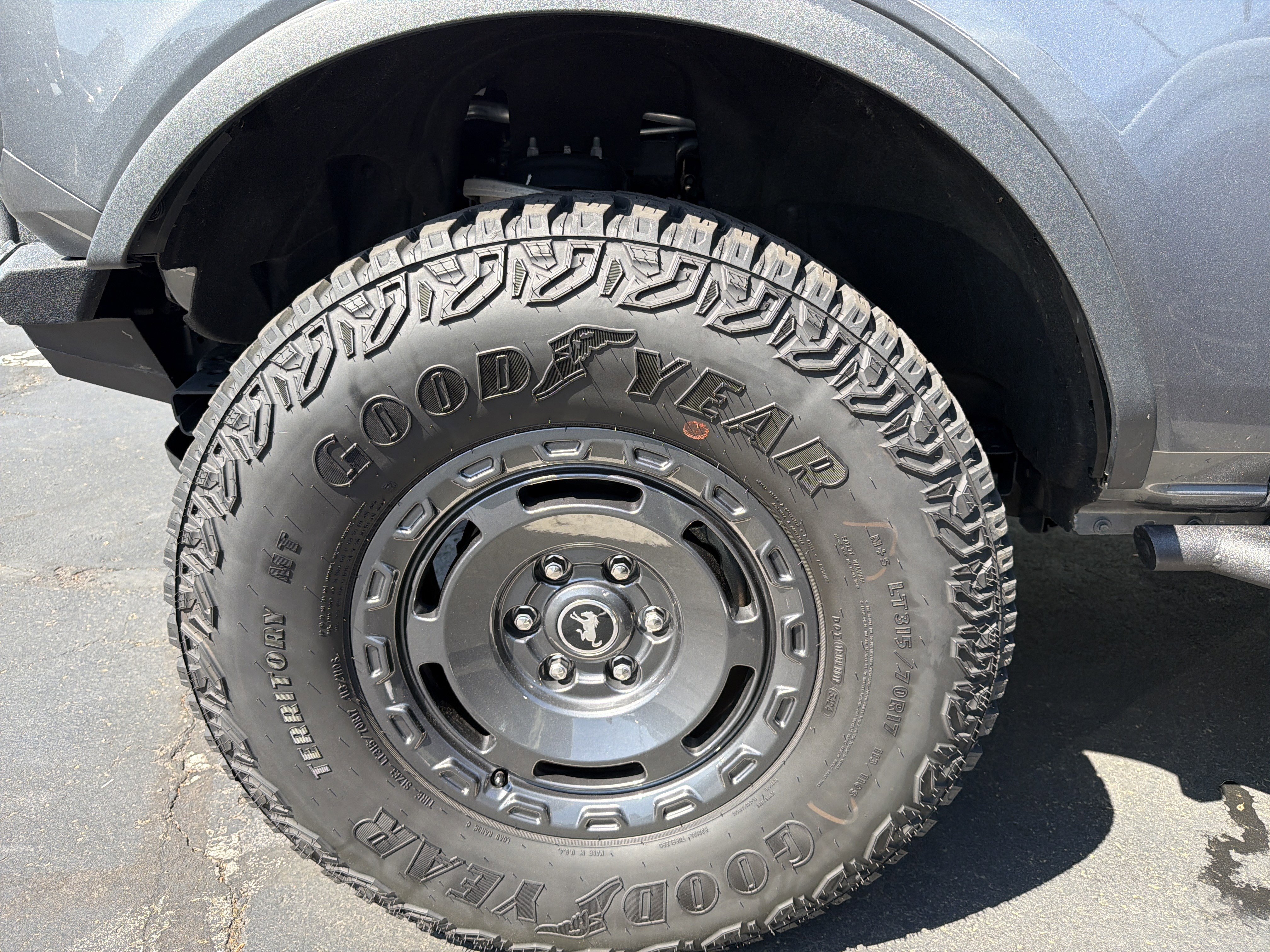 Used 2024 Ford Bronco Black Diamond image 33