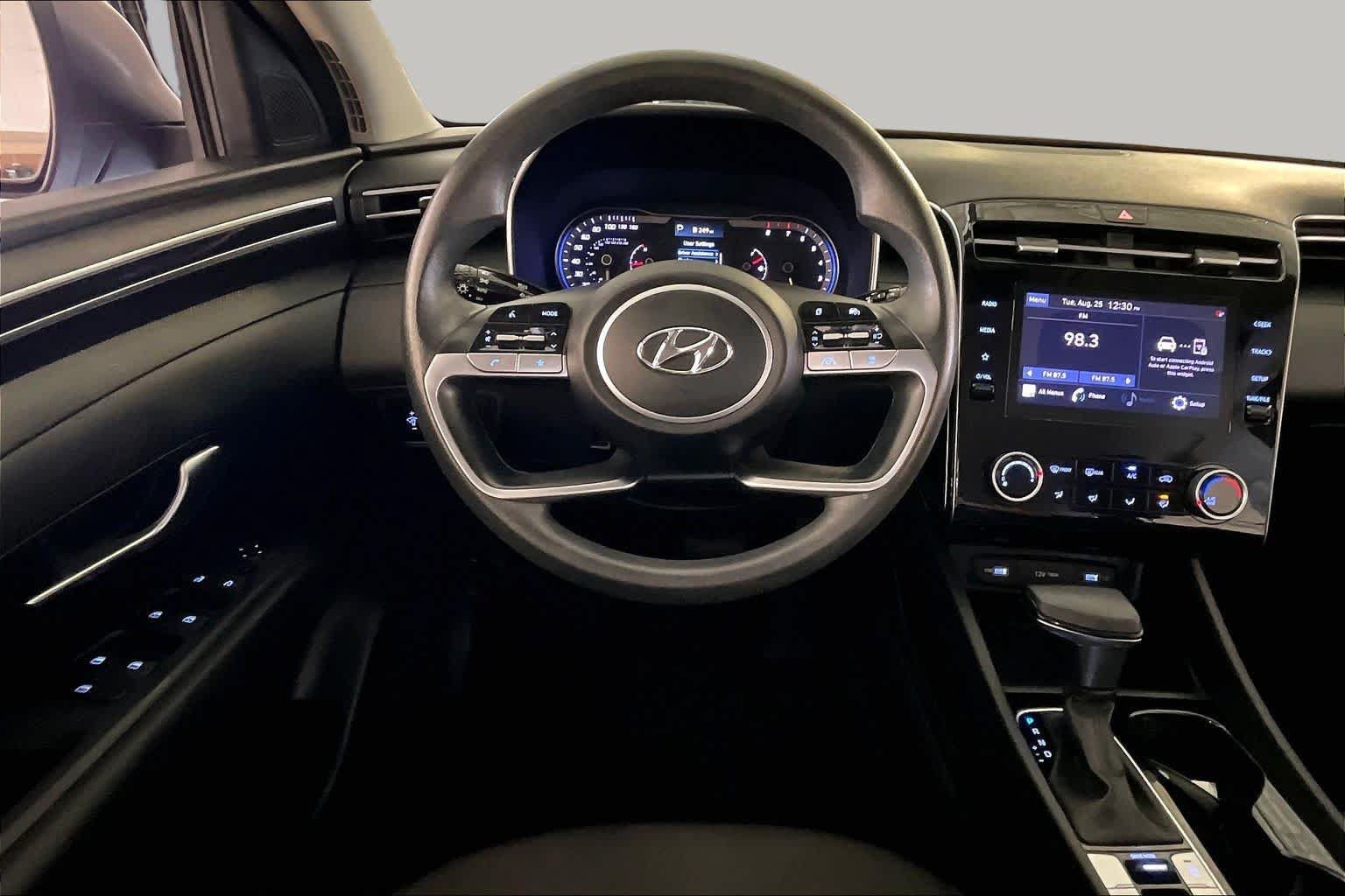 Used 2022 Hyundai Tucson SEL FWD image 5