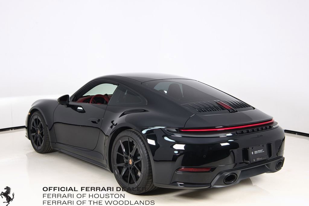 Used 2025 Porsche 911 Carrera image 2