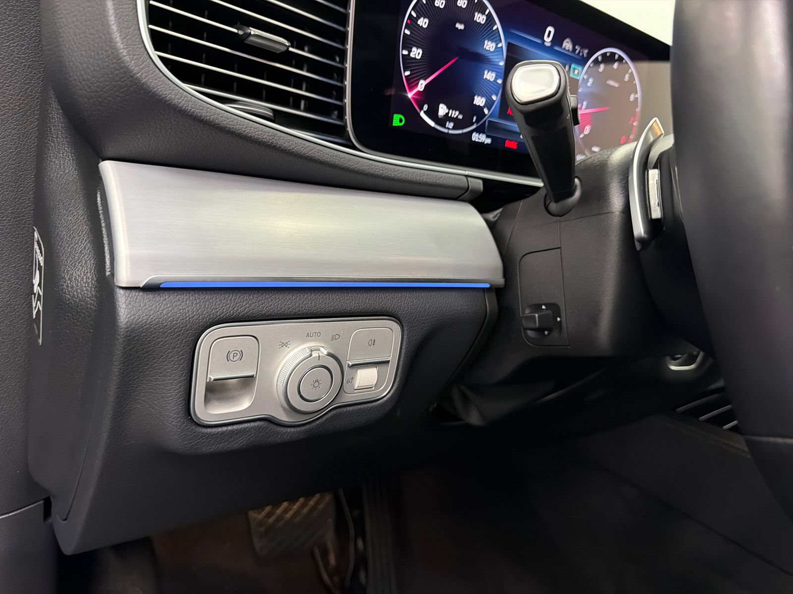 Used 2025 Mercedes-Benz GLE 350 4MATIC image 31