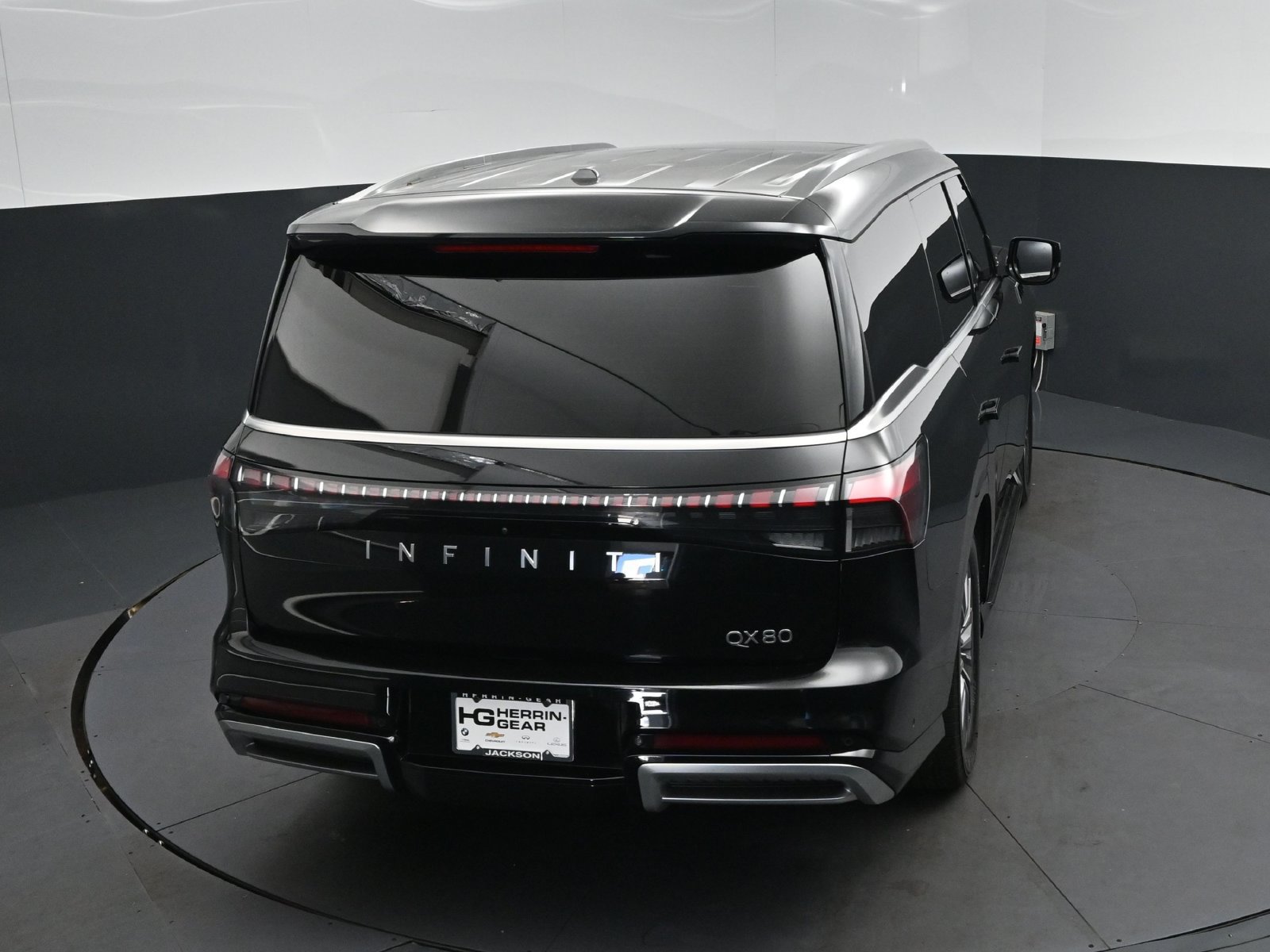 Certified 2025 INFINITI QX80 Luxe RWD image 34