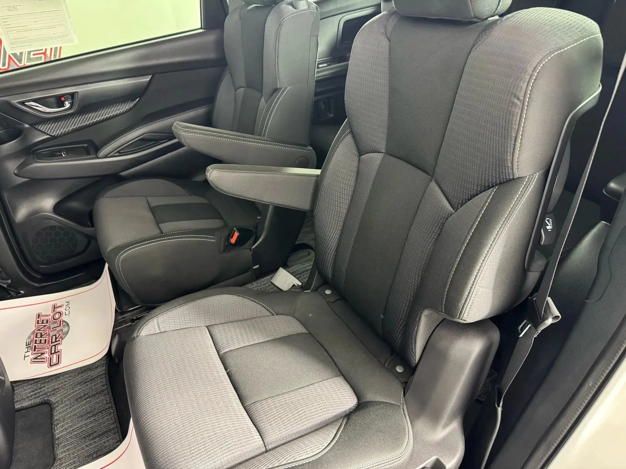 Used 2025 Subaru Ascent Premium AWD/4WD image 36