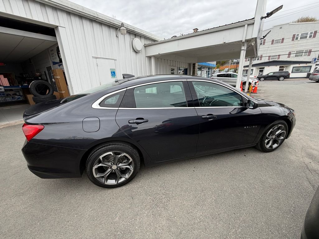 Used 2023 Chevrolet Malibu LT FWD image 7