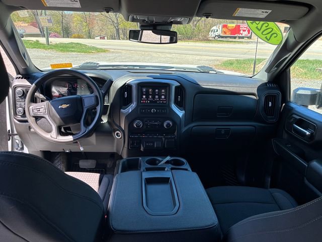 Used 2024 Chevrolet Silverado 2500 Custom w/ Custom Convenience Package AWD/4WD image 12
