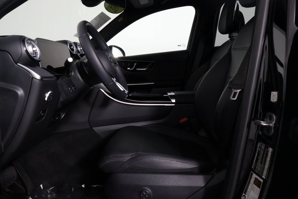 Certified 2025 Mercedes-Benz GLC 350e 4MATIC image 10