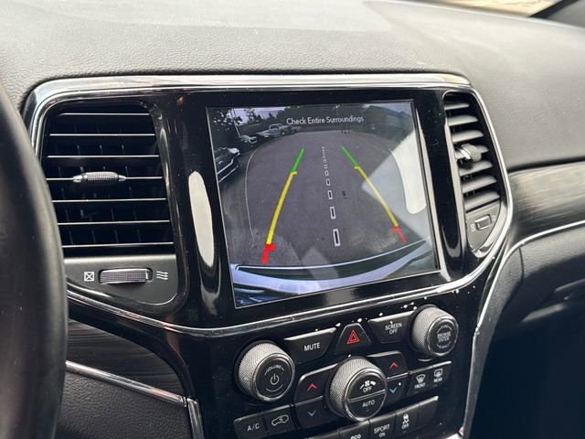 Used 2020 Jeep Grand Cherokee Limited AWD/4WD image 21
