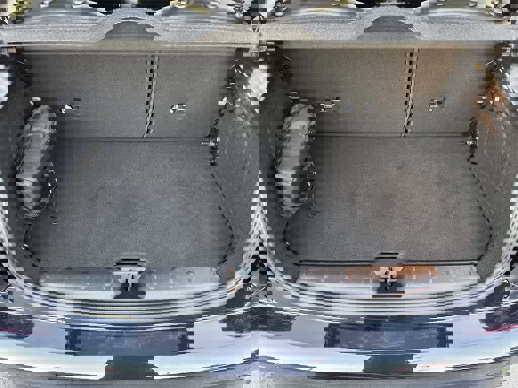 Used 2023 MINI Cooper SE image 30