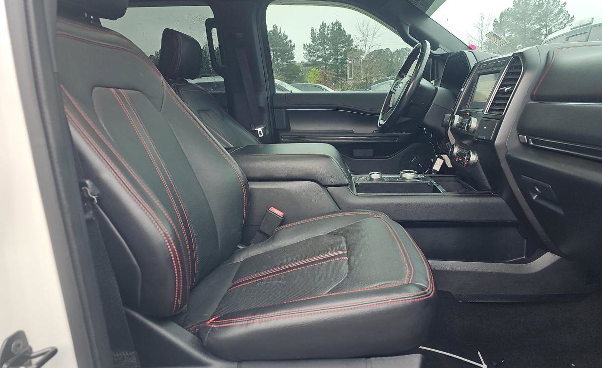 Used 2019 Ford Expedition Limited w/ Equipment Group 303A image 11