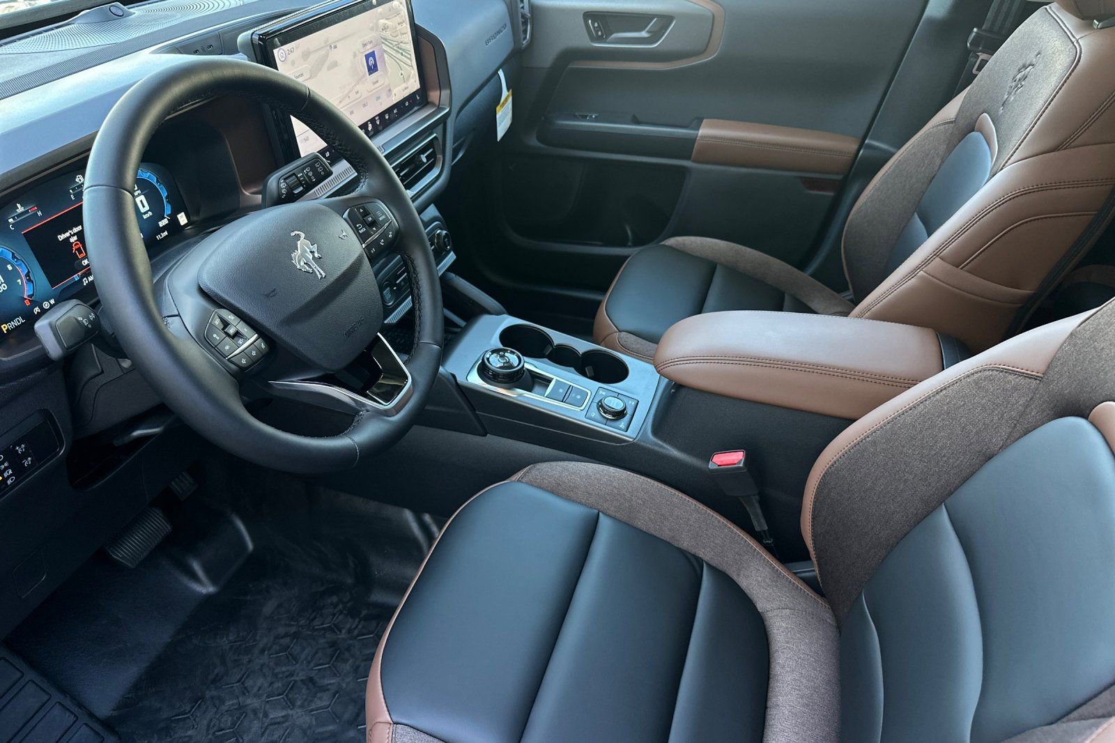 New 2025 Ford Bronco Sport Outer Banks w/ Sasquatch Outer Banks Package image 9