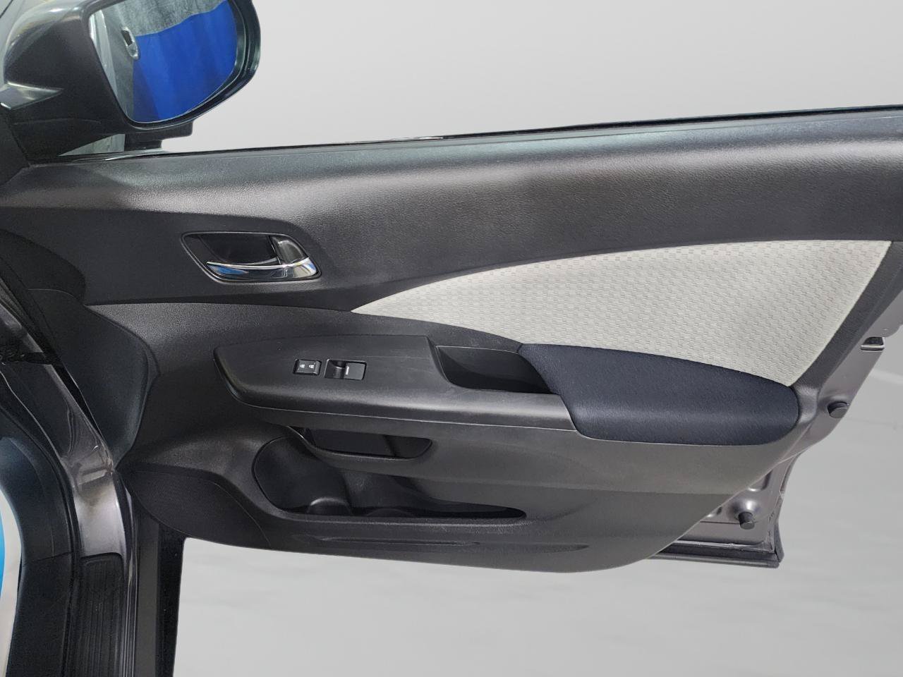 Used 2016 Honda CR-V EX image 24