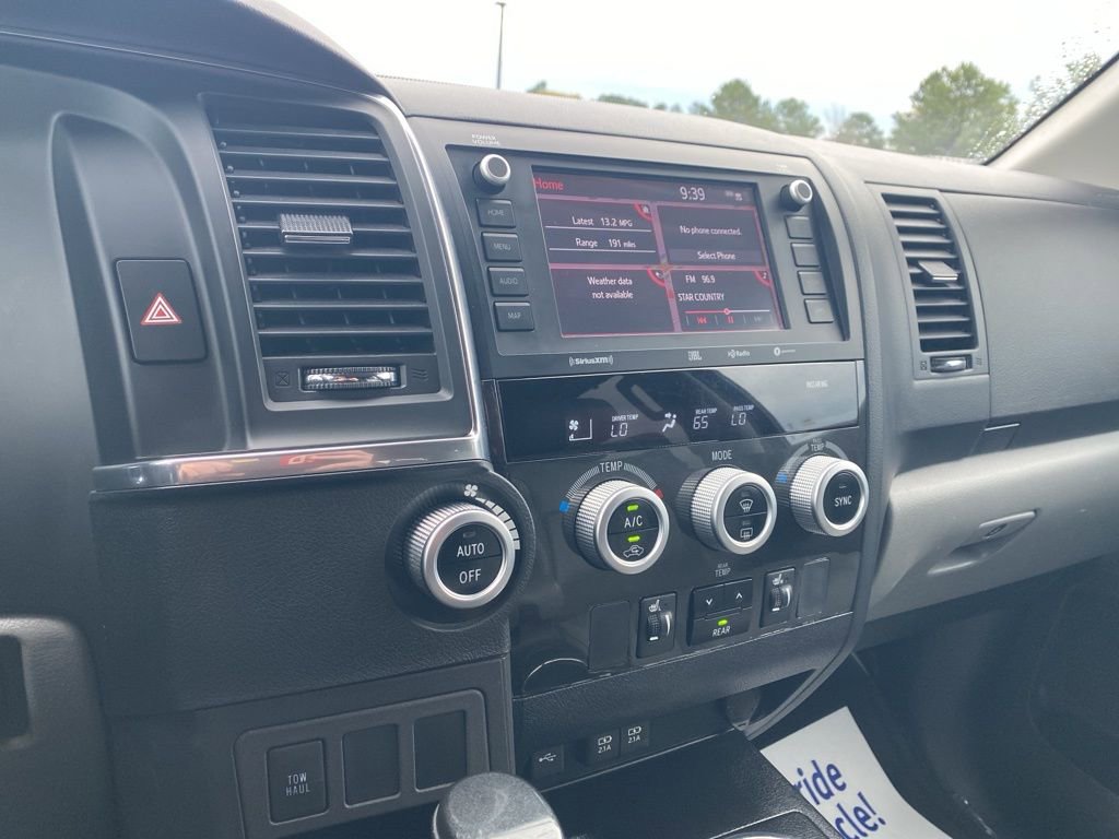 Used 2020 Toyota Sequoia Limited w/ Safety & Convenience Package image 21