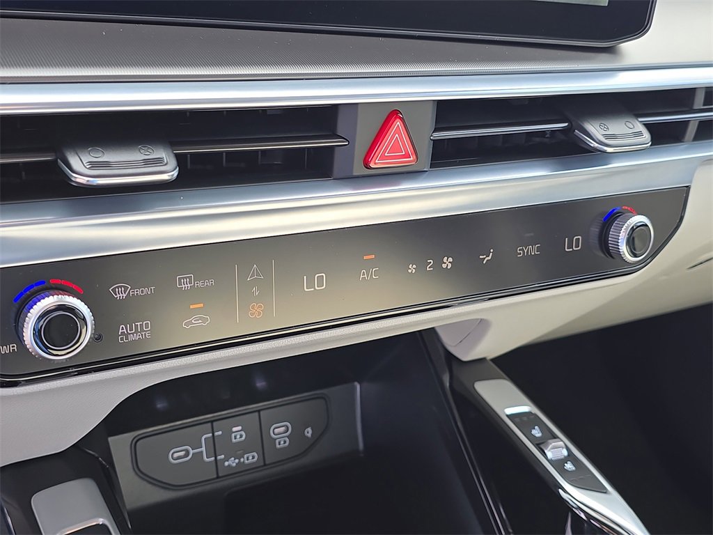 New 2026 Kia Sorento SX image 28