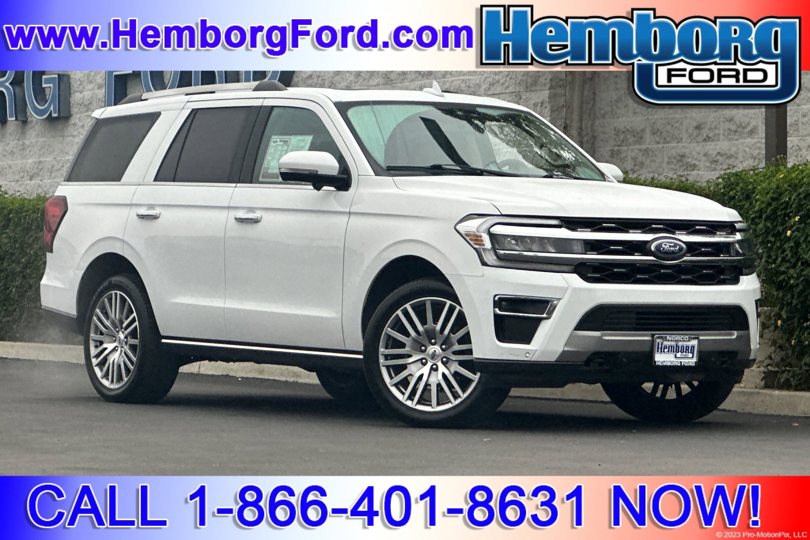 Used 2023 Ford Expedition Limited image 1
