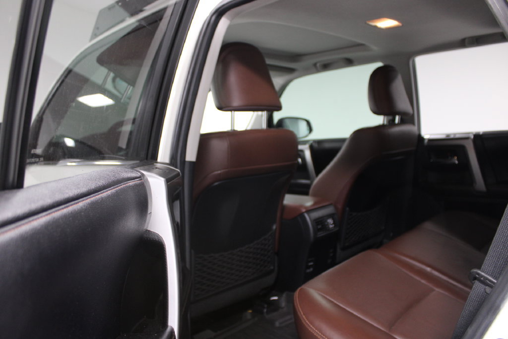 Used 2016 Toyota 4Runner Limited AWD/4WD image 16