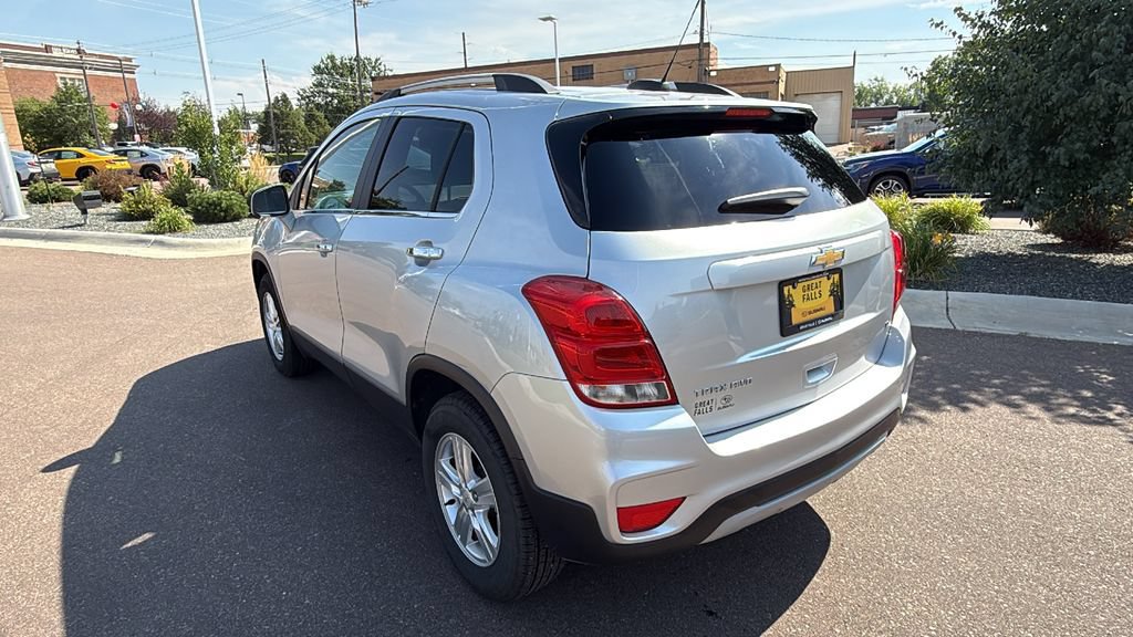 Used 2018 Chevrolet Trax LT w/ LT Convenience Package AWD/4WD image 7