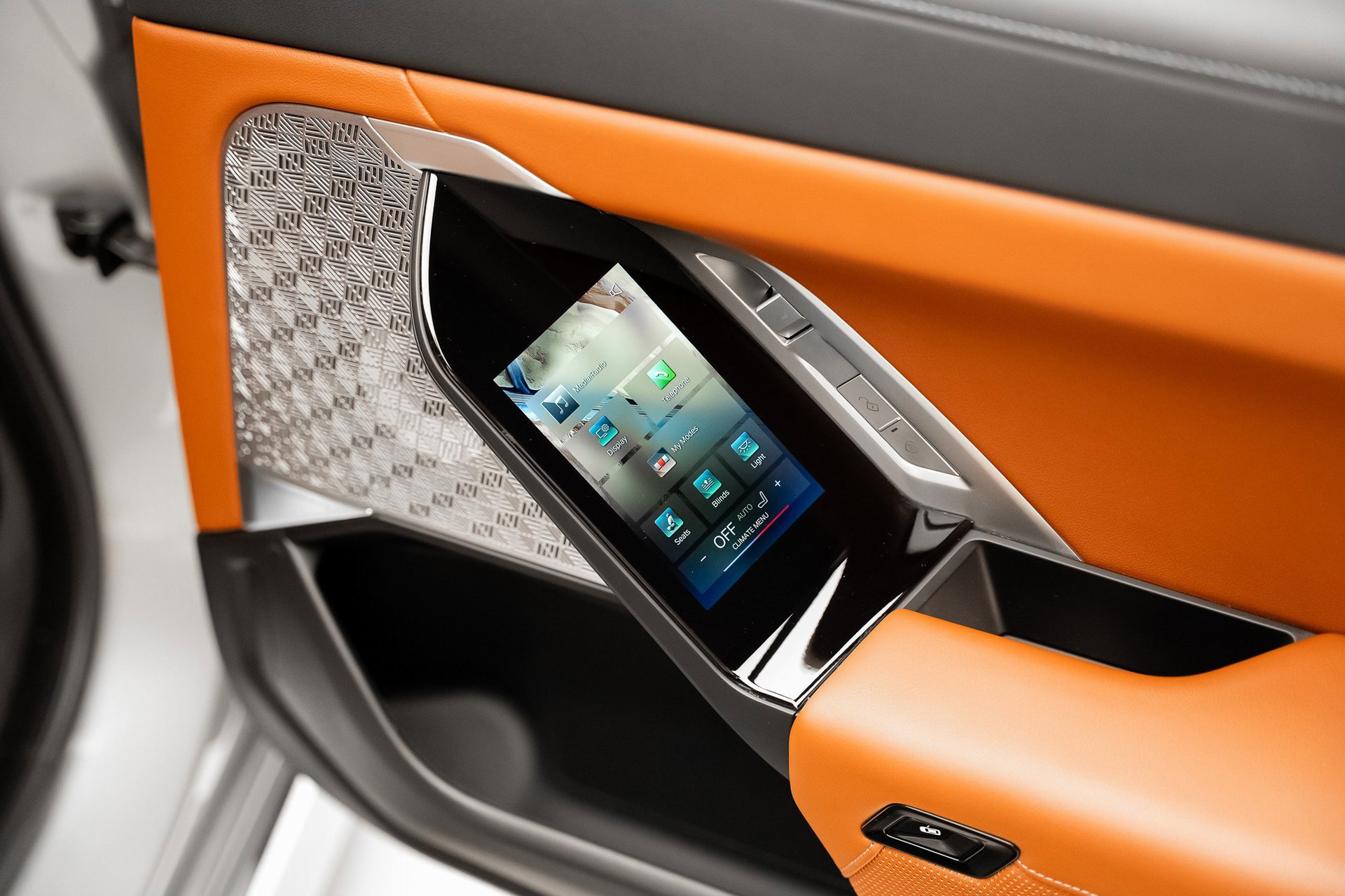 Used 2023 BMW i7 xDrive60 image 71