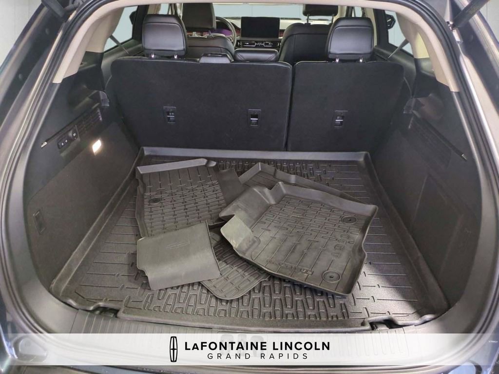 Certified 2023 Lincoln Nautilus Reserve w/ Equipment Group 201A image 30