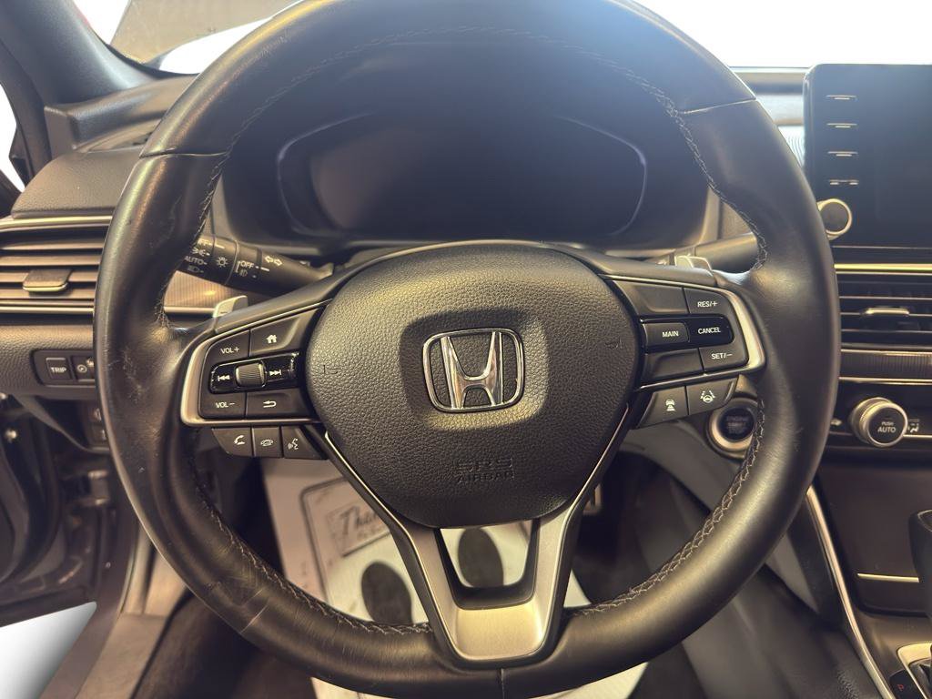 Used 2018 Honda Accord Sport image 16