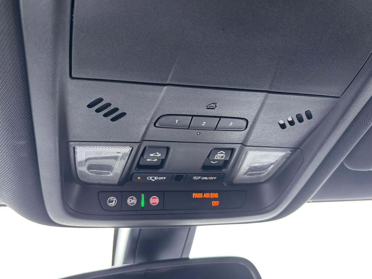 Used 2019 Chevrolet Blazer RS w/ Sun and Wheels Package image 31