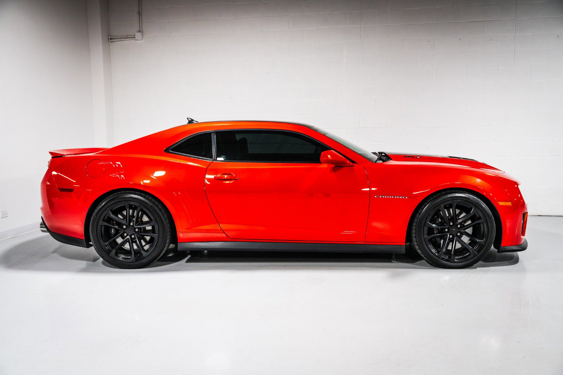 Used 2013 Chevrolet Camaro ZL1 RWD image 2