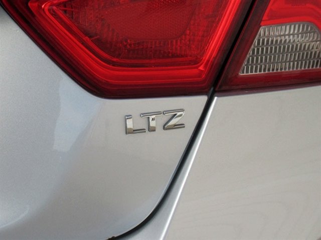 Used 2014 Chevrolet Impala LTZ image 37
