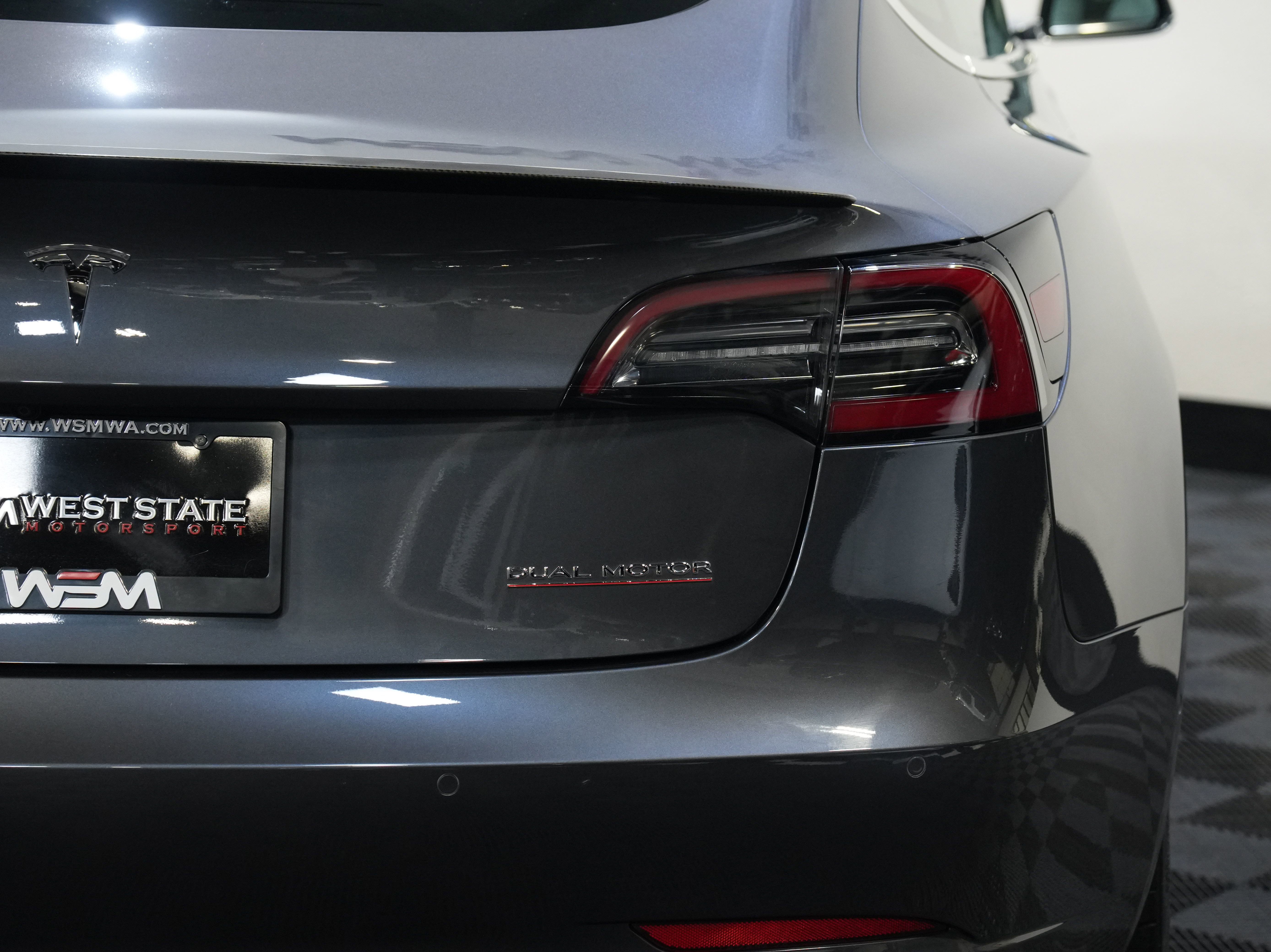 Used 2019 Tesla Model 3 Performance image 17