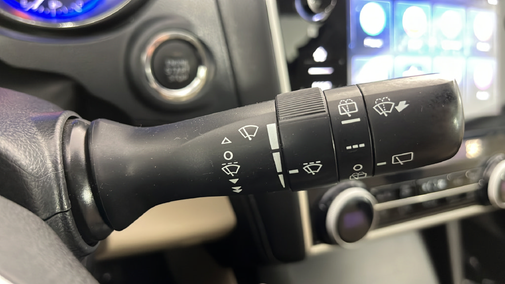 Used 2019 Subaru Outback 2.5i Limited w/ Popular Package #2 AWD/4WD image 28