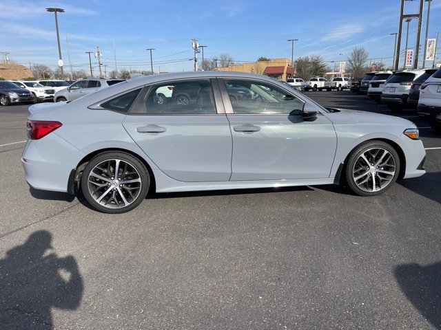 Used 2022 Honda Civic Touring image 8