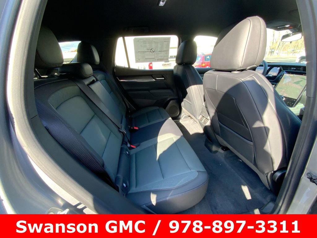 New 2026 GMC Terrain AT4 w/ LPO, Floor Liner Package image 25