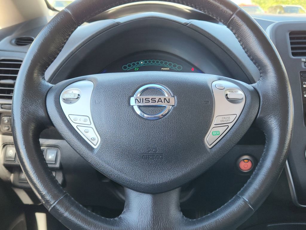 Used 2015 Nissan Leaf S w/ Charge Package image 18