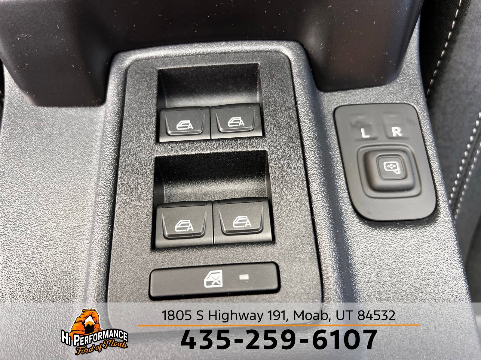 New 2026 Ford Bronco Badlands AWD/4WD image 40
