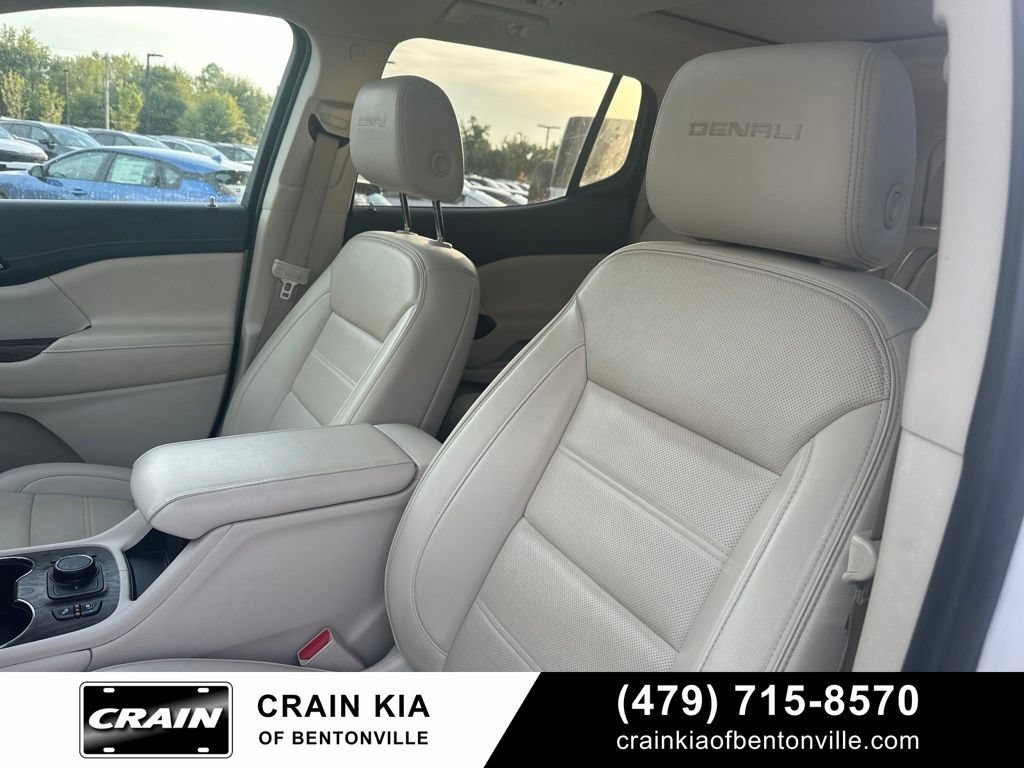 Used 2021 GMC Acadia Denali w/ Denali Technology Package FWD image 20