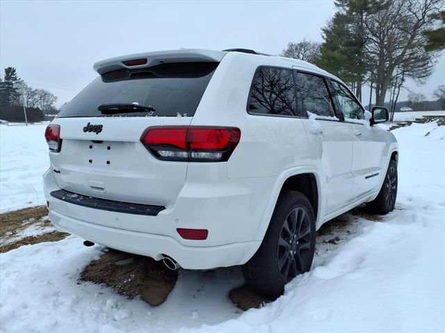 Used 2020 Jeep Grand Cherokee Altitude image 22